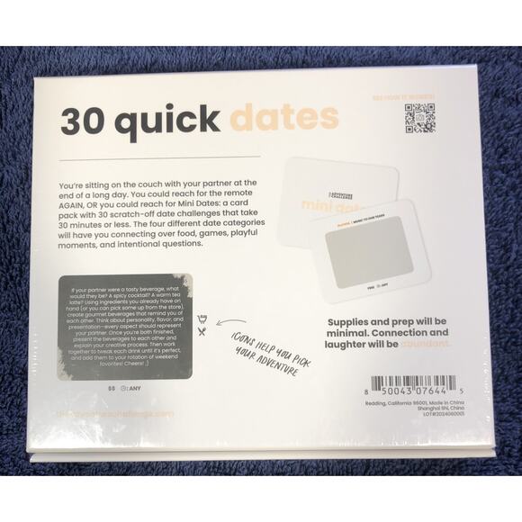 The Adventure Challenge Mini Dates 30 Scratch-Off Dates Couple NEW & SEALED - Picture 2 of 5
